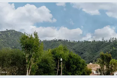 925 Calle La Primavera, Glendale, CA 91208 - Photo 39