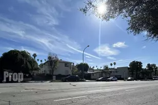 1104 N Lake Ave, Pasadena, CA 91104 - Photo 9