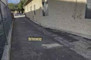 1104 N Lake Ave, Pasadena, CA 91104 - Photo 21