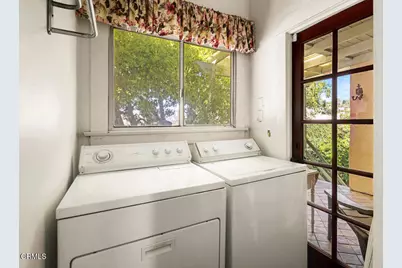 1117 Princeton Drive, Glendale, CA 91205 - Photo 17