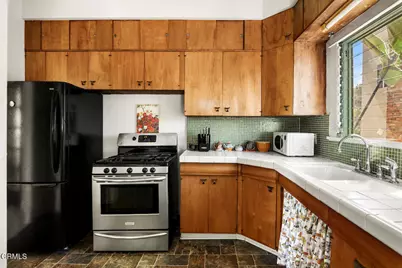 1117 Princeton Drive, Glendale, CA 91205 - Photo 15