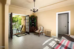 1117 Princeton Dr, Glendale, CA 91205 - Photo 9