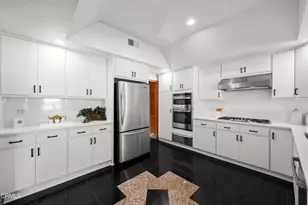 3851 4th Ave, Glendale, CA 91214 - Photo 19