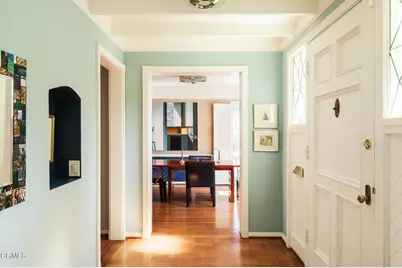 10785 Weyburn Avenue, Los Angeles, CA 90024 - Photo 3