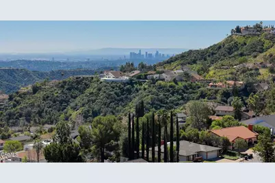 1336 Sugar Loaf Drive, La Canada Flintridge, CA 91011 - Photo 25