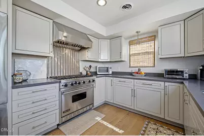 1000 S Orange Grove Boulevard #23, Pasadena, CA 91105 - Photo 11