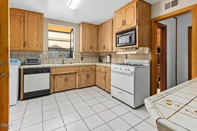 1331 E Marbury Street, West Covina, CA 91790 - Photo 7