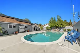 27800 Parkvale Dr, Santa Clarita, CA 91350 - Photo 43