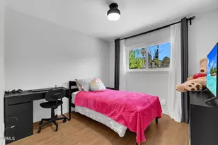 27800 Parkvale Dr, Santa Clarita, CA 91350 - Photo 27