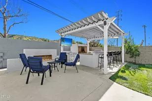 27800 Parkvale Dr, Santa Clarita, CA 91350 - Photo 45