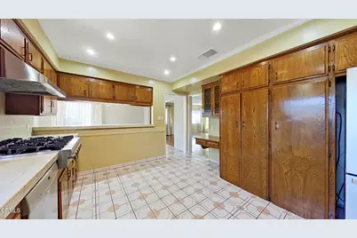 7034 La Presa Drive, San Gabriel, CA 91775 - Photo 17