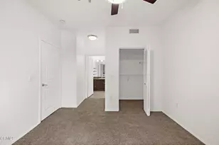 100 S Alameda St, Los Angeles, CA 90012 - Photo 19