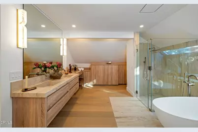 9617 Oak Pass Road, Beverly Hills, CA 90210 - Photo 37