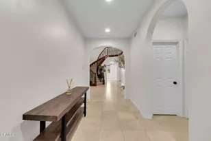 821 Somera Ct, Simi Valley, CA 93065 - Photo 5