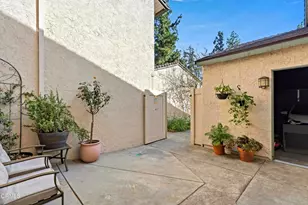 813 E Ponderosa Dr, Azusa, CA 91702 - Photo 5