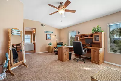 28434 Agajanian Drive, Santa Clarita, CA 91390 - Photo 39