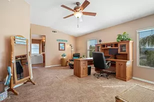 28434 Agajanian Dr, Santa Clarita, CA 91390 - Photo 39