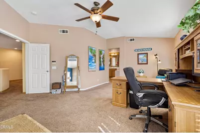 28434 Agajanian Drive, Santa Clarita, CA 91390 - Photo 35