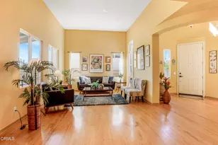 28434 Agajanian Dr, Santa Clarita, CA 91390 - Photo 5