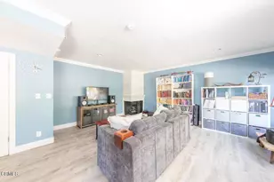 5021 Tilden Ave, Sherman Oaks, CA 91423 - Photo 5