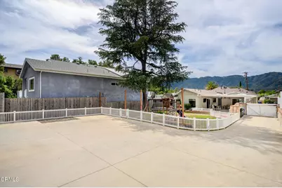 4312 Briggs Avenue, Montrose, CA 91020 - Photo 37