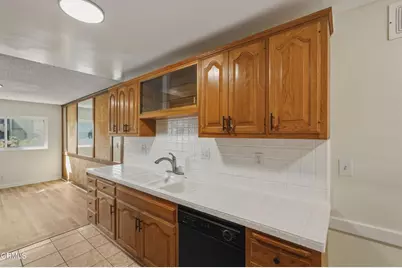 320 E Stocker Street #205, Glendale, CA 91207 - Photo 13