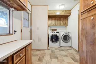 1320 San Bernardino, Upland, CA 91786 - Photo 27