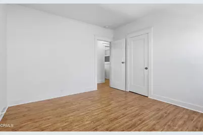 142  148 S Manhattan Place, Los Angeles, CA 90004 - Photo 33