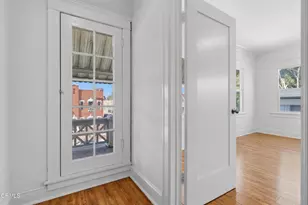 142 148 S Manhattan Pl, Los Angeles, CA 90004 - Photo 13