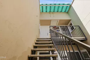 142 148 S Manhattan Pl, Los Angeles, CA 90004 - Photo 43