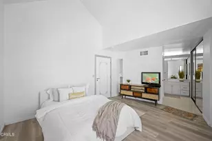 1340 Glenwood Rd, Glendale, CA 91201 - Photo 17