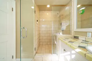 4711 Briggs Ave, La Crescenta, CA 91214 - Photo 29