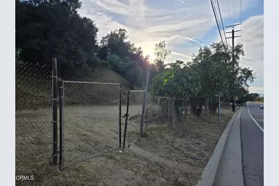 9850 Wentworth Street, Los Angeles, CA 91040 - Photo 3