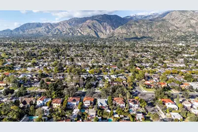 2270 E Orange Grove Boulevard, Pasadena, CA 91104 - Photo 35