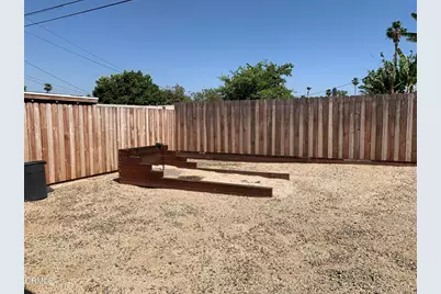 938 Ford Street, Corona, CA 92879 - Photo 25