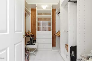 2317 Canyonback Rd, Los Angeles, CA 90049 - Photo 45