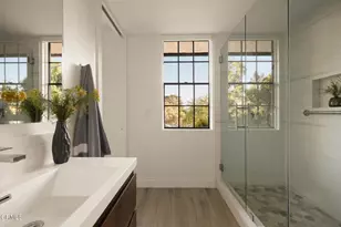 885 S Orange Grove Blvd, Pasadena, CA 91105 - Photo 17