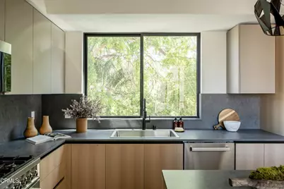 510 N Sycamore Avenue, Los Angeles, CA 90036 - Photo 15