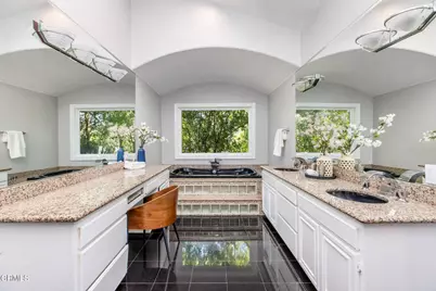 19443 Hatteras Street, Los Angeles, CA 91356 - Photo 19