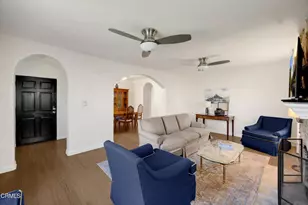 1932 E Washington Blvd, Pasadena, CA 91104 - Photo 13