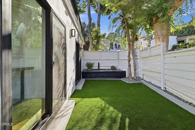 2001 Kenilworth Avenue Avenue, Los Angeles, CA 90039 - Photo 39