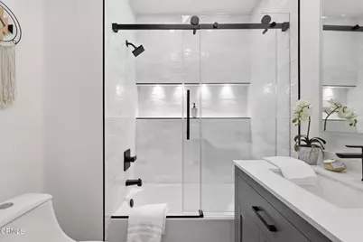 2001 Kenilworth Avenue Avenue, Los Angeles, CA 90039 - Photo 29