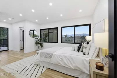 2001 Kenilworth Avenue Avenue, Los Angeles, CA 90039 - Photo 17