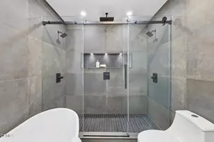 2001 Kenilworth Ave Ave, Los Angeles, CA 90039 - Photo 21