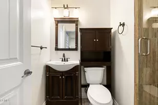 22710 Mobile St, Los Angeles, CA 91307 - Photo 17