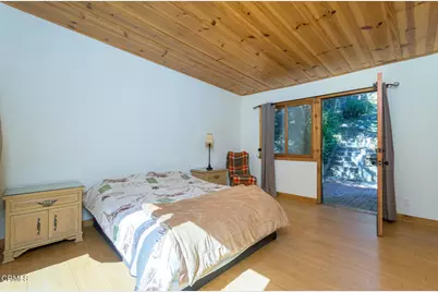 11461 Riverwood Drive, Sunland, CA 91040 - Photo 23