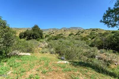 11461 Riverwood Drive, Sunland, CA 91040 - Photo 41