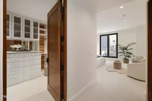 345 E Colorado Blvd, Pasadena, CA 91101 - Photo 25