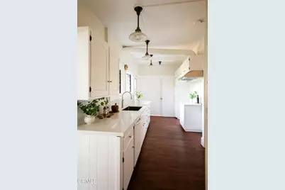 126 E 4th Street, Ontario, CA 91764 - Photo 19