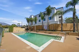 10260 Plainview Ave, Los Angeles, CA 91042 - Photo 25